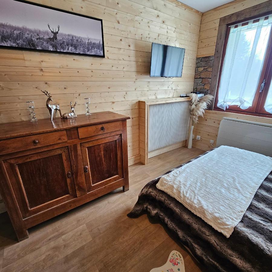 Studio Entier 25M2 Proche Centre Ville Font Romeu Buitenkant foto
